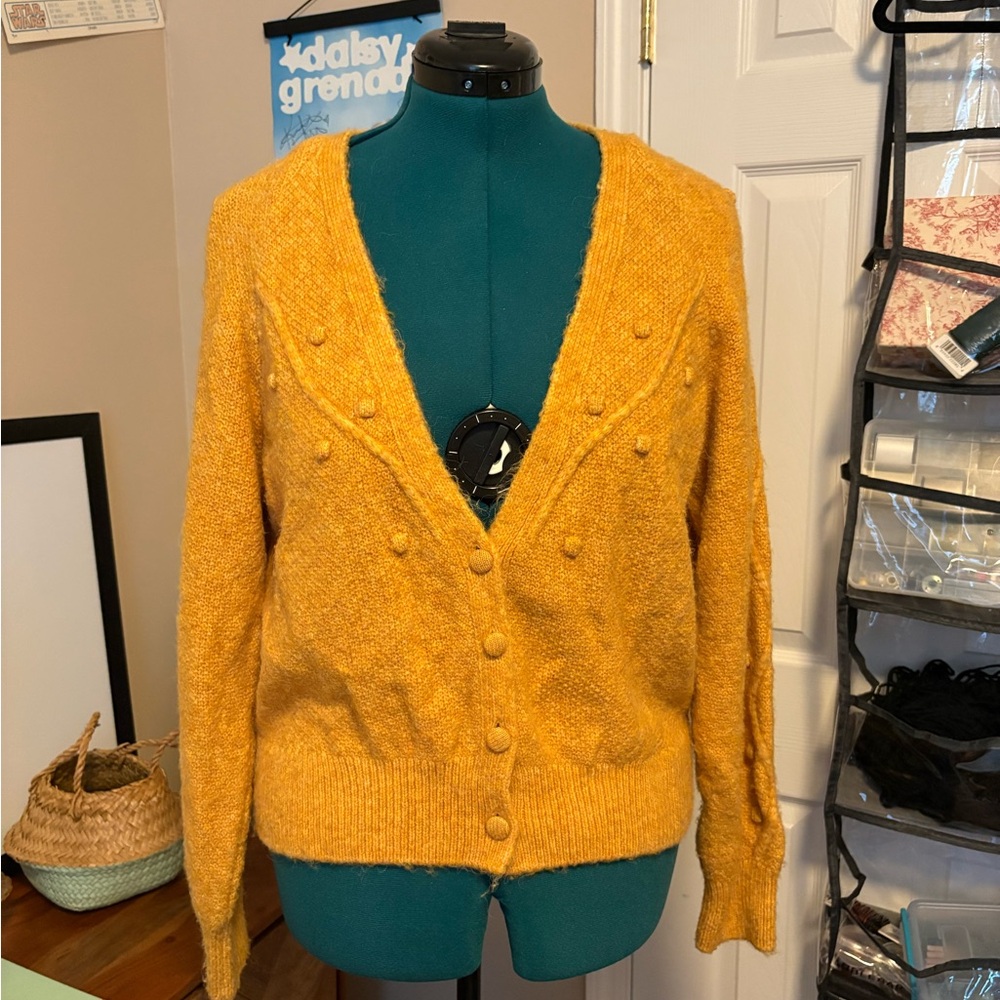 Vero Moda Mustard Yellow Cardigan Sweater Classic V-Neck